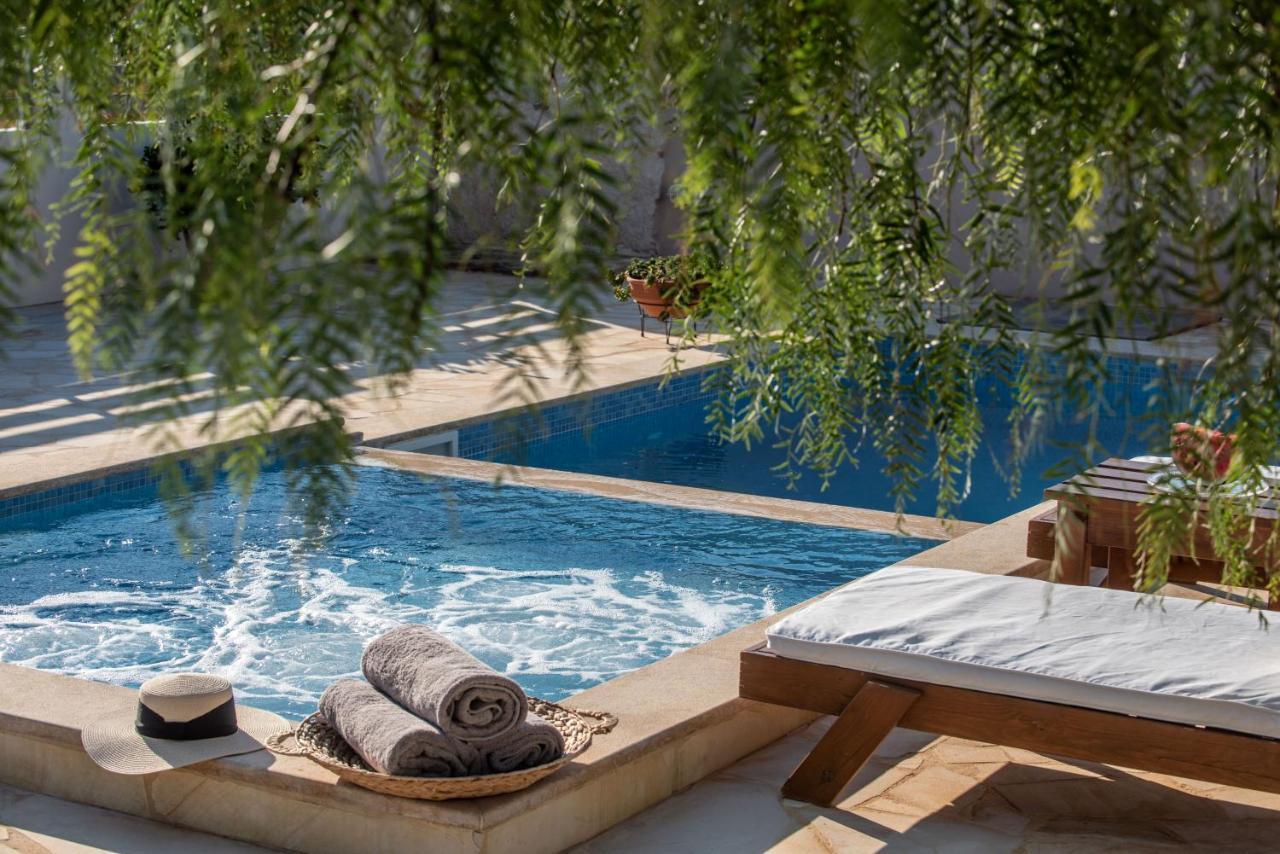Filothei Beach House With Pool Kalamaki  Zewnętrze zdjęcie